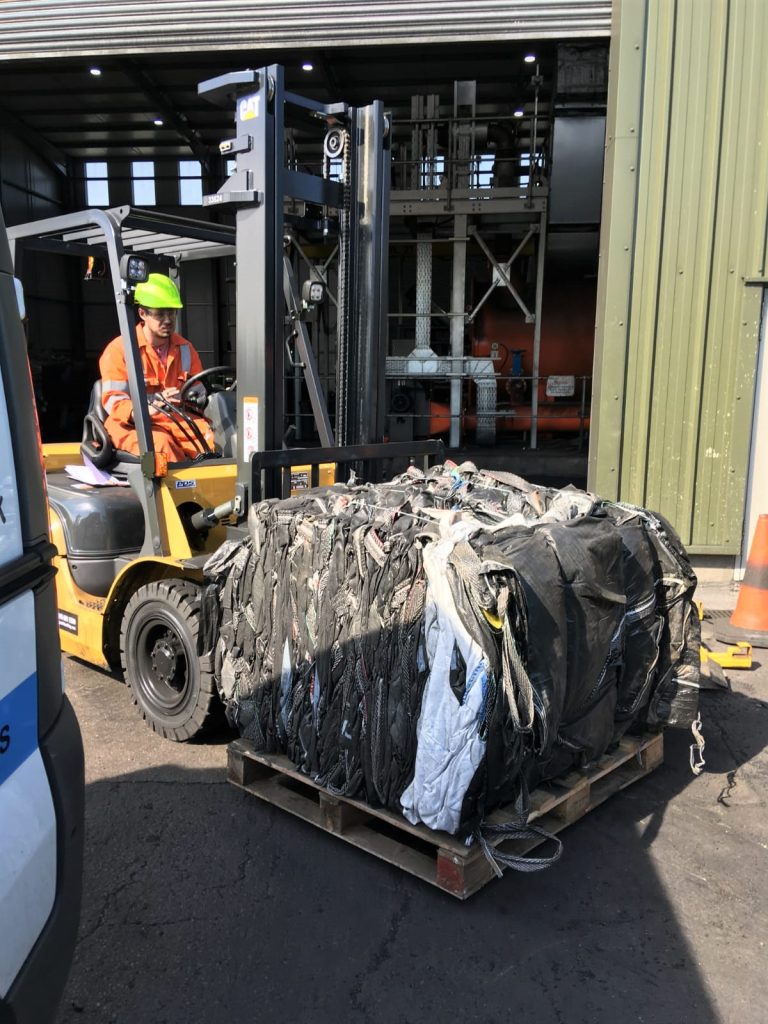 Beneficios de la compactación de residuos con LCC